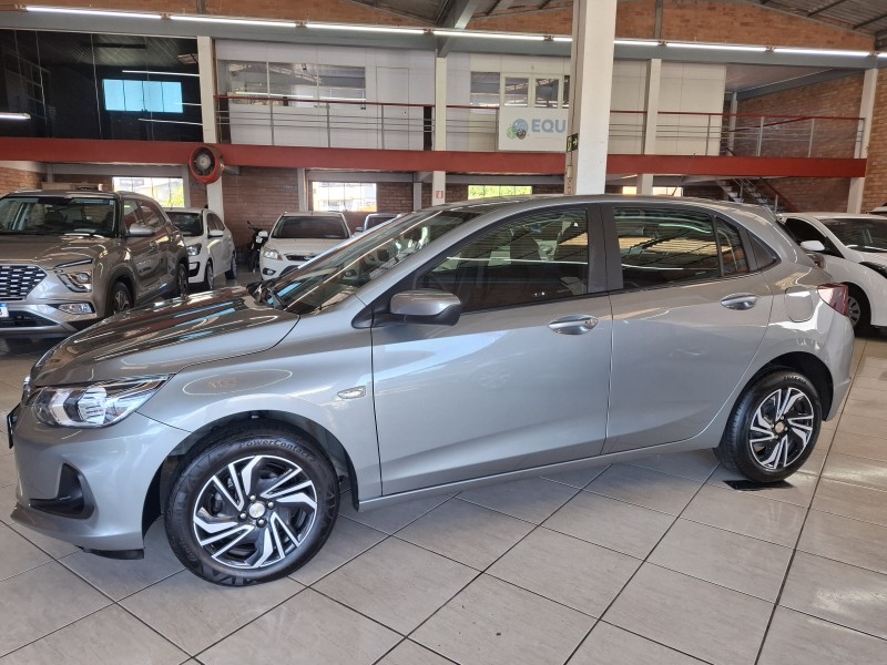 ONIX 1.0 LT 12V FLEX 4P MANUAL - 2025 - FARROUPILHA