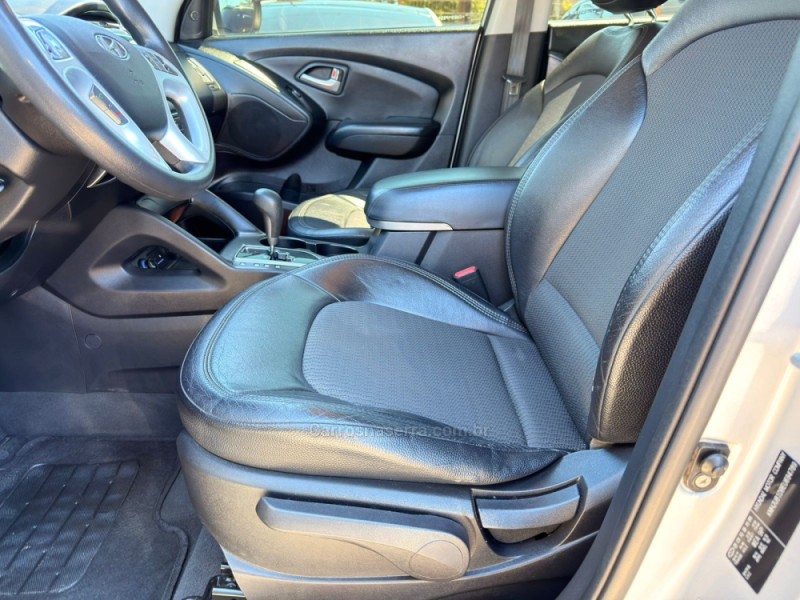 IX35 2.0 MPFI GLS 4X4 16V GASOLINA 4P AUTOMÁTICO - 2014 - CANELA