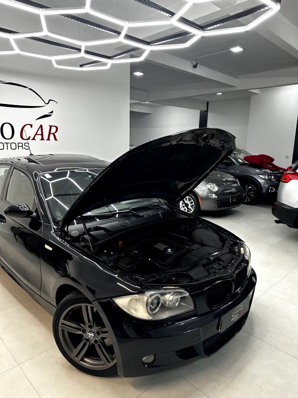 130I 3.0 SPORT HATCH 24V GASOLINA 4P AUTOMÁTICO - 2008 - CAXIAS DO SUL