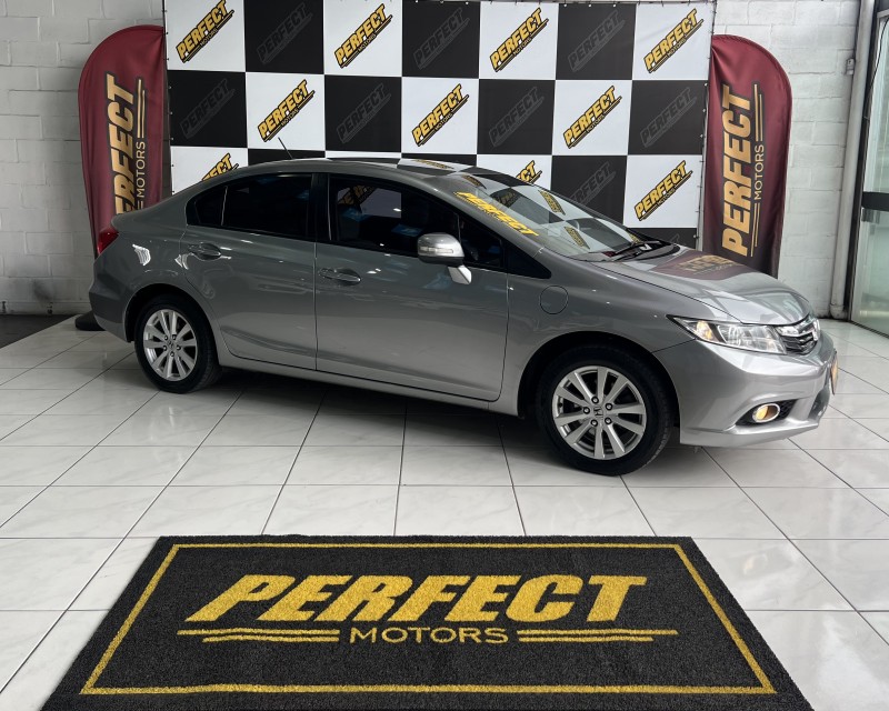 CIVIC 1.8 LXL 16V FLEX 4P AUTOMÁTICO - 2012 - PORTãO