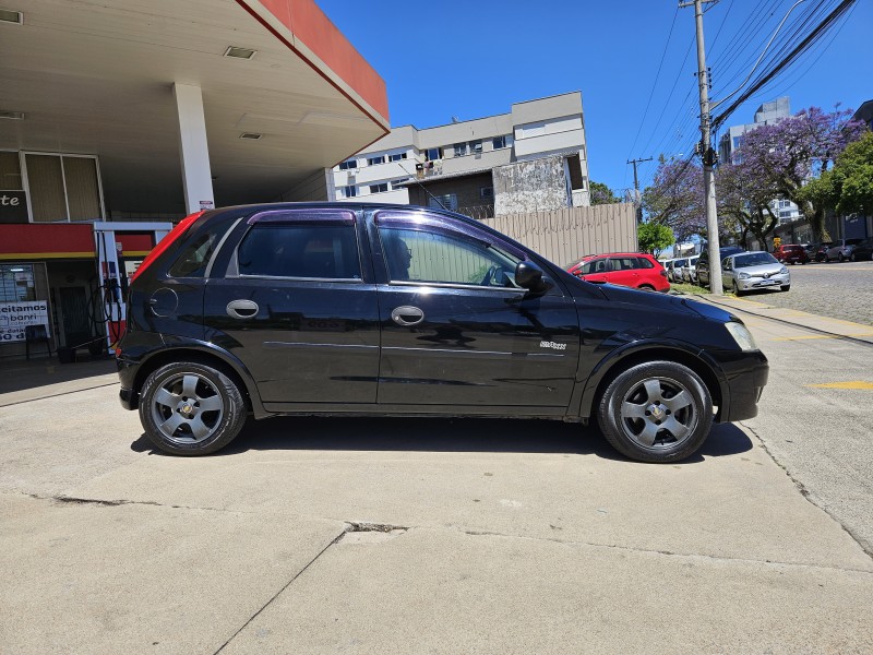 CORSA 1.0 MPFI MAXX 8V GASOLINA 4P MANUAL - 2005 - CAXIAS DO SUL
