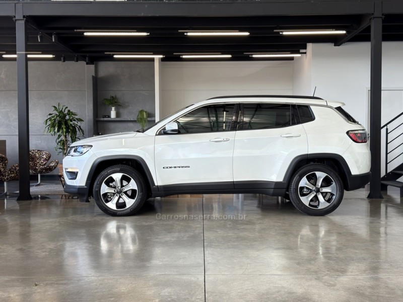 COMPASS 2.0 16V FLEX LONGITUDE AUTOMÁTICO - 2018 - BENTO GONçALVES