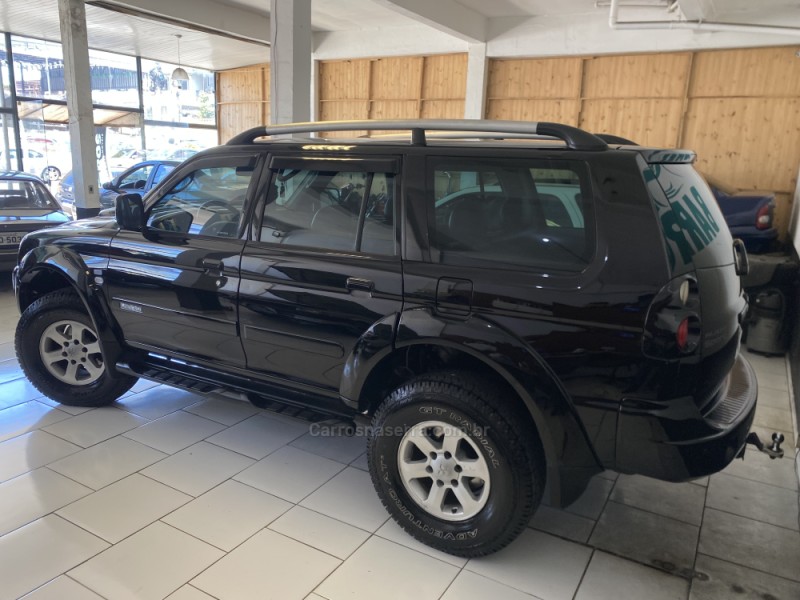 PAJERO 2.5 HD 4X4 8V TURBO INTERCOOLER DIESEL 4P MANUAL - 2007 - CAXIAS DO SUL