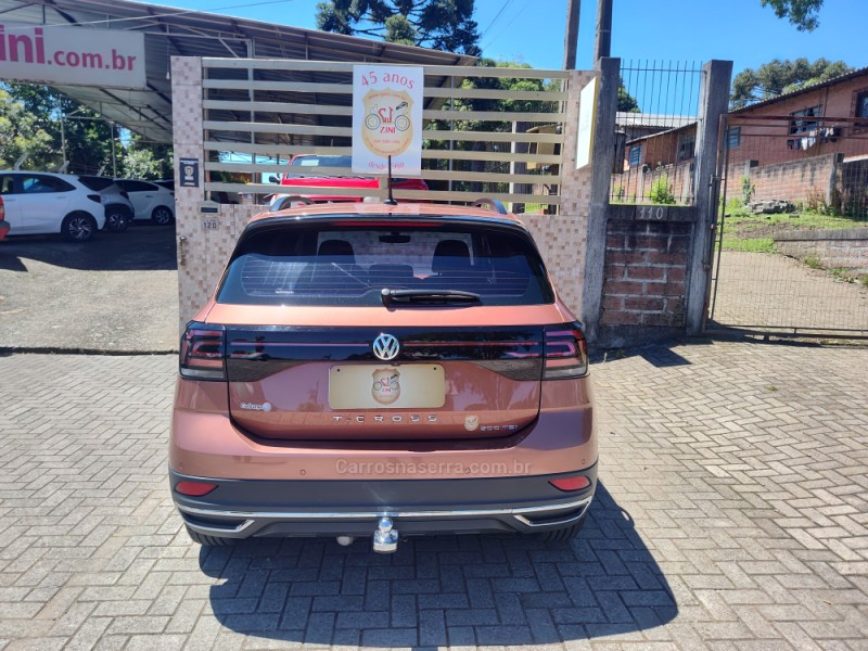 T-CROSS 1.0 COMFORTLINE TSI FLEX 4P AUTOMÁTICO - 2021 - CANELA
