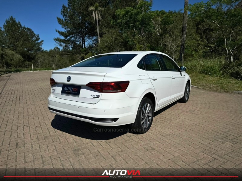 VIRTUS 1.0 200 TSI COMFORTLINE AUTOMÁTICO - 2018 - SAPIRANGA