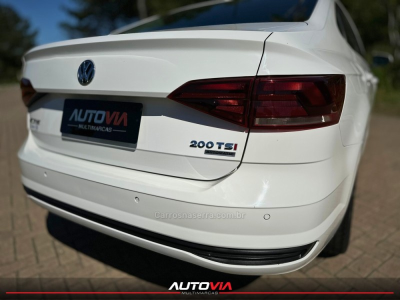 VIRTUS 1.0 200 TSI COMFORTLINE AUTOMÁTICO - 2018 - SAPIRANGA