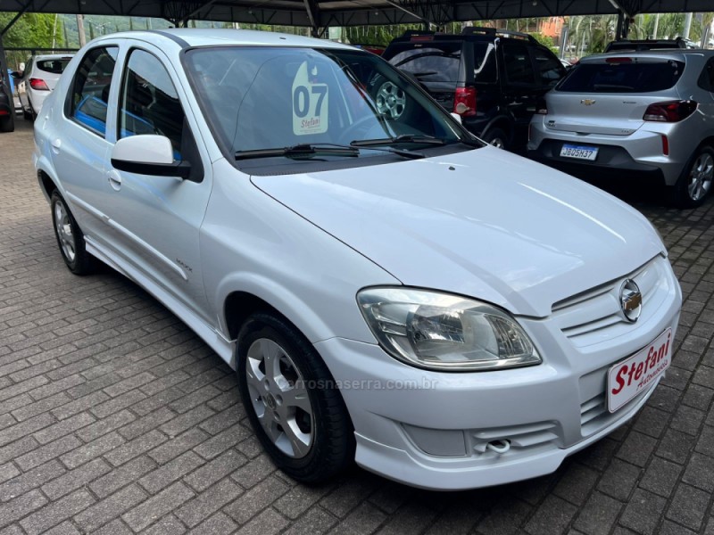 PRISMA 1.4 MPFI MAXX 8V FLEX 4P MANUAL - 2007 - FELIZ