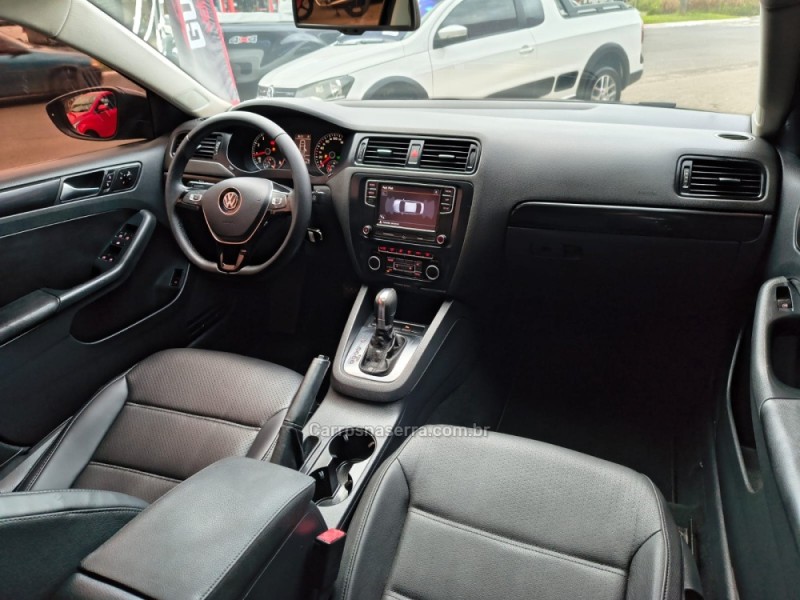 JETTA 2.0 COMFORTLINE FLEX 4P TIPTRONIC - 2012 - NOVO HAMBURGO