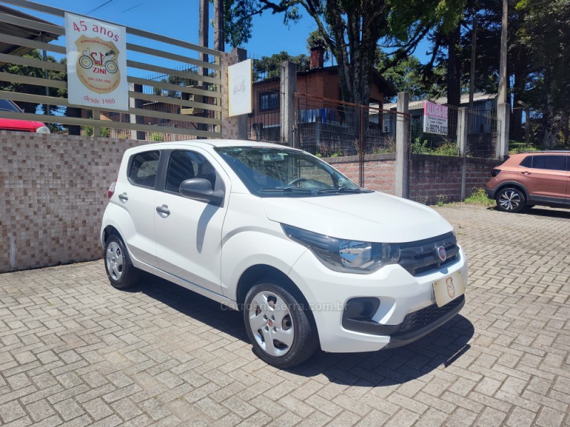 MOBI 1.0 8V EVO FLEX LIKE. MANUAL - 2020 - CANELA
