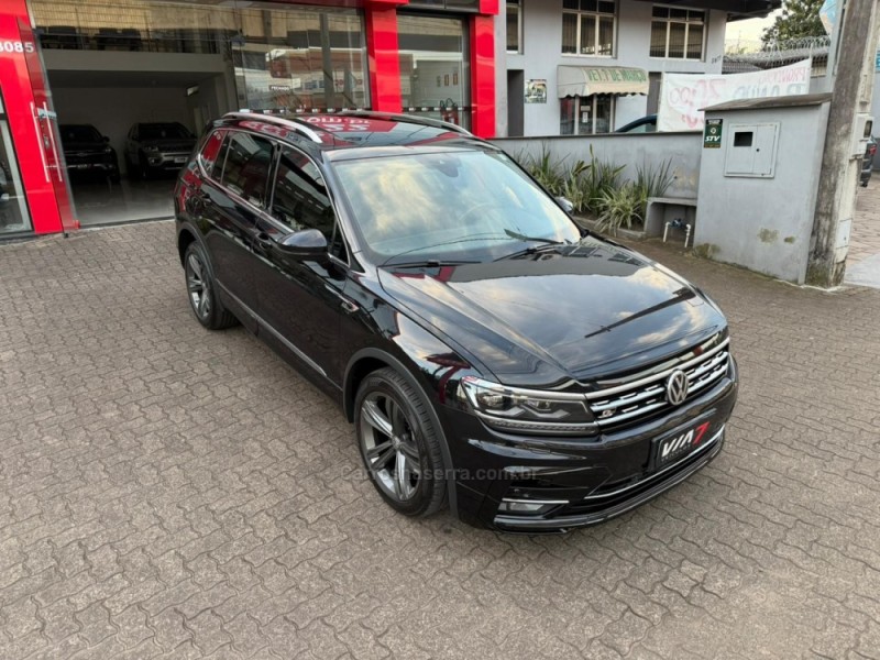 TIGUAN 2.0 ALLSPACE R-LINE 300 TSI GASOLINA 4P AUTOMÁTICO - 2019 - NOVO HAMBURGO