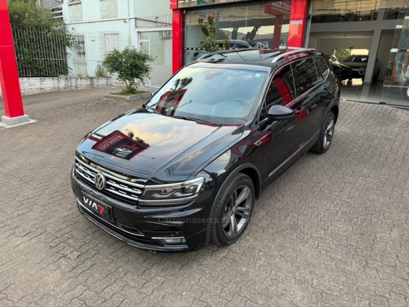 TIGUAN 2.0 ALLSPACE R-LINE 300 TSI GASOLINA 4P AUTOMÁTICO - 2019 - NOVO HAMBURGO