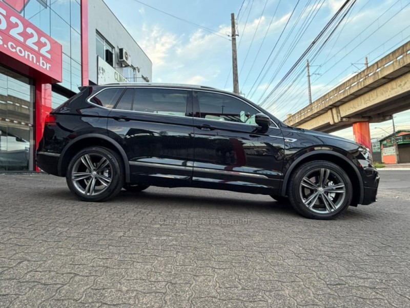 TIGUAN 2.0 ALLSPACE R-LINE 300 TSI GASOLINA 4P AUTOMÁTICO - 2019 - NOVO HAMBURGO