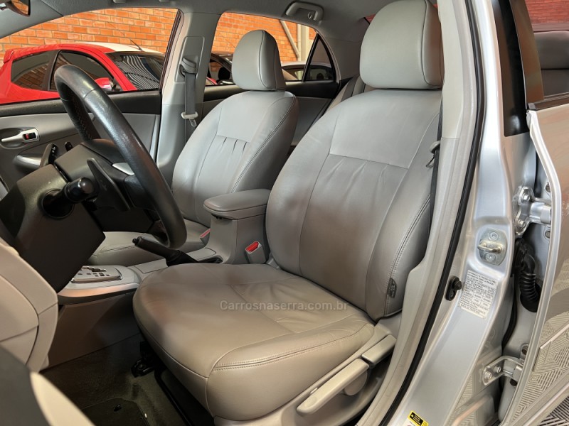 COROLLA 2.0 XEI 16V FLEX 4P AUTOMÁTICO - 2013 - BENTO GONçALVES