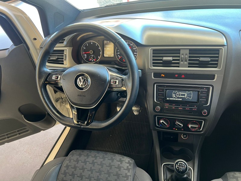 FOX 1.0 MPI TRACK 12V FLEX 4P MANUAL - 2017 - CAXIAS DO SUL