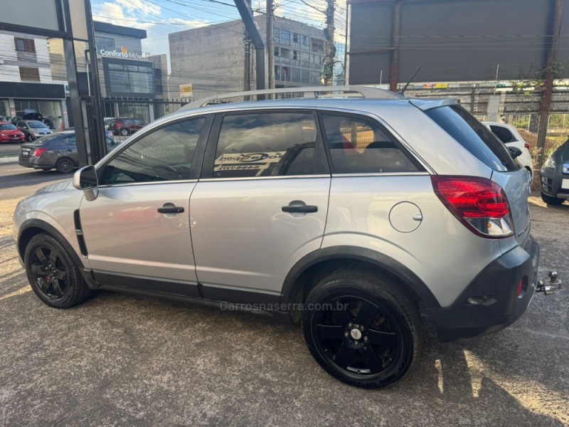 CAPTIVA 2.4 FWD SPORT 16V GASOLINA 4P AUTOMÁTICO - 2011 - GRAVATAí