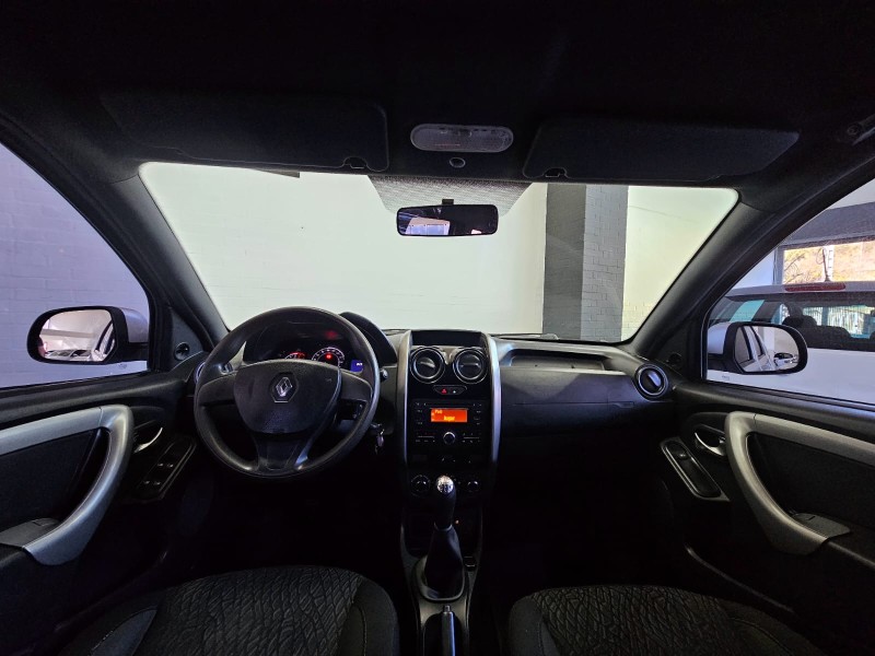 DUSTER 1.6 EXPRESSION 4X2 16V FLEX 4P MANUAL - 2016 - CAXIAS DO SUL