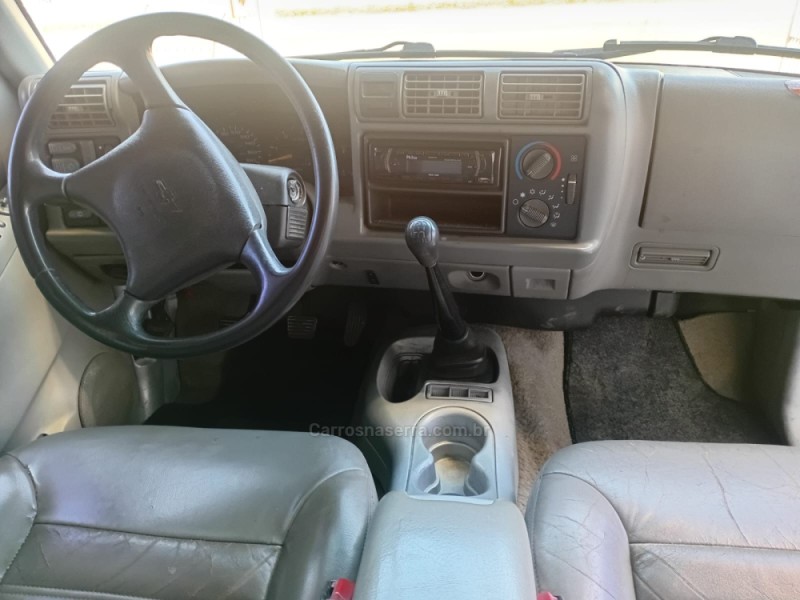 BLAZER 4.3 SFI DLX 4X2 V6 12V GASOLINA 4P MANUAL - 1998 - CAXIAS DO SUL