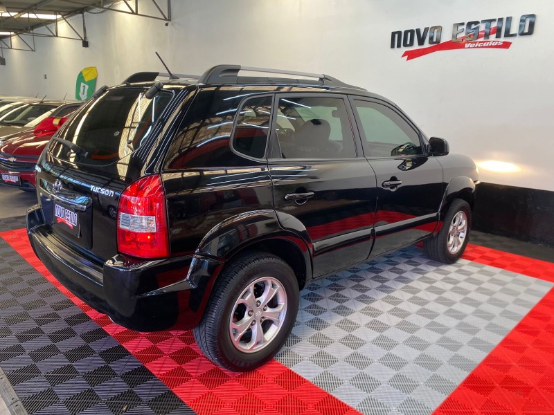 TUCSON 2.0 MPFI GL 16V 143CV 2WD GASOLINA 4P AUTOMÁTICO - 2015 - CAXIAS DO SUL