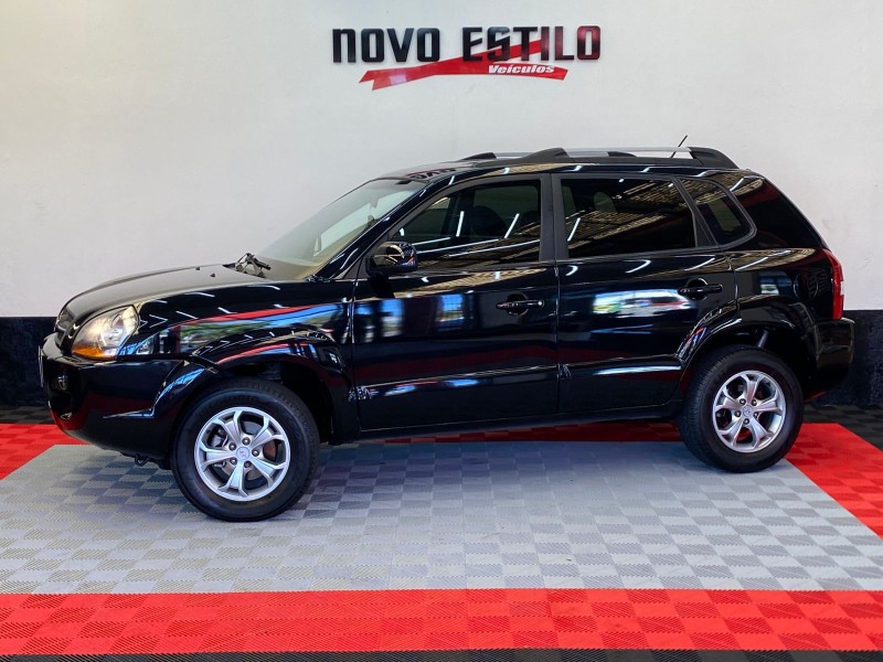 tucson 2.0 mpfi gl 16v 143cv 2wd gasolina 4p automatico 2015 caxias do sul