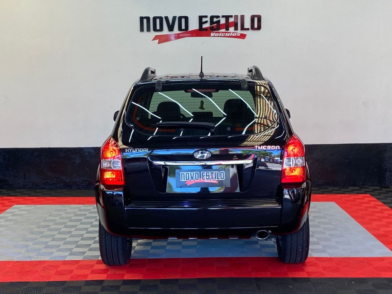 TUCSON 2.0 MPFI GL 16V 143CV 2WD GASOLINA 4P AUTOMÁTICO - 2015 - CAXIAS DO SUL