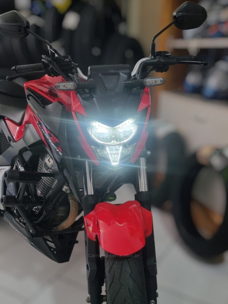 CB 300F TWISTER  - 2023 - NOVO HAMBURGO