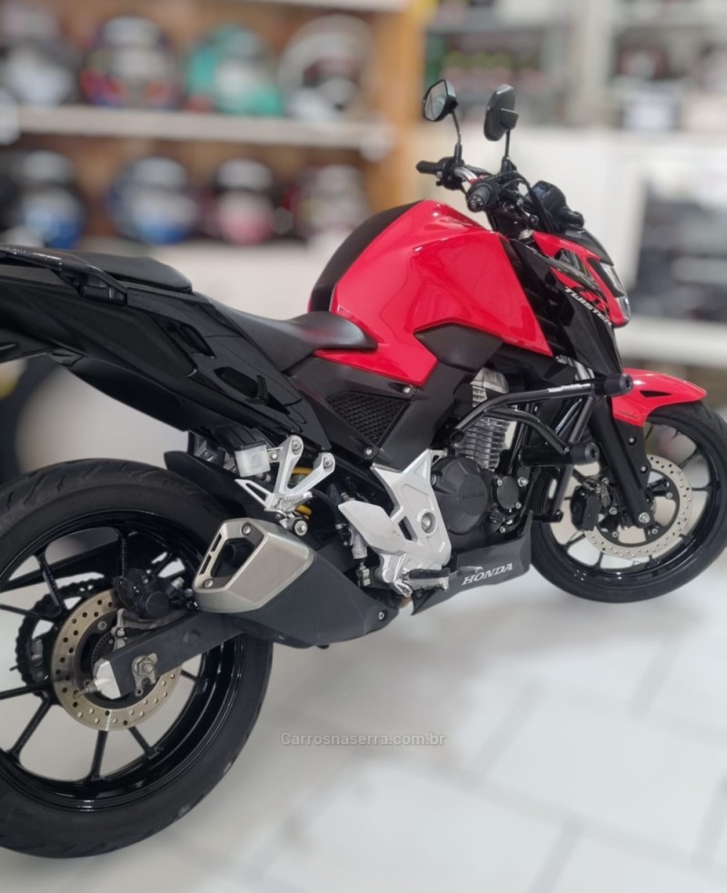 CB 300F TWISTER  - 2023 - NOVO HAMBURGO