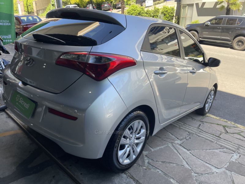 HB20 1.0 COMFORT PLUS 12V FLEX 4P MANUAL - 2016 - BENTO GONçALVES