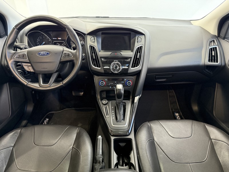 FOCUS 2.0 TITANIUM HATCH 16V FLEX 4P AUTOMÁTICO - 2017 - CAXIAS DO SUL