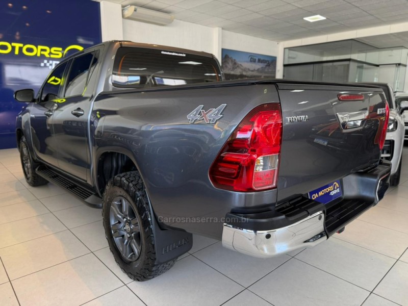 HILUX 2.8 SR 4X4 CD 16V DIESEL 4P AUTOMÁTICO - 2022 - SãO LEOPOLDO