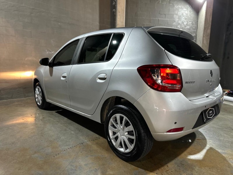 SANDERO 1.6 EXPRESSION 16V FLEX 4P MANUAL - 2015 - CAXIAS DO SUL
