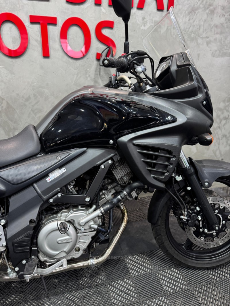 V-STROM  - 2018 - NOVO HAMBURGO