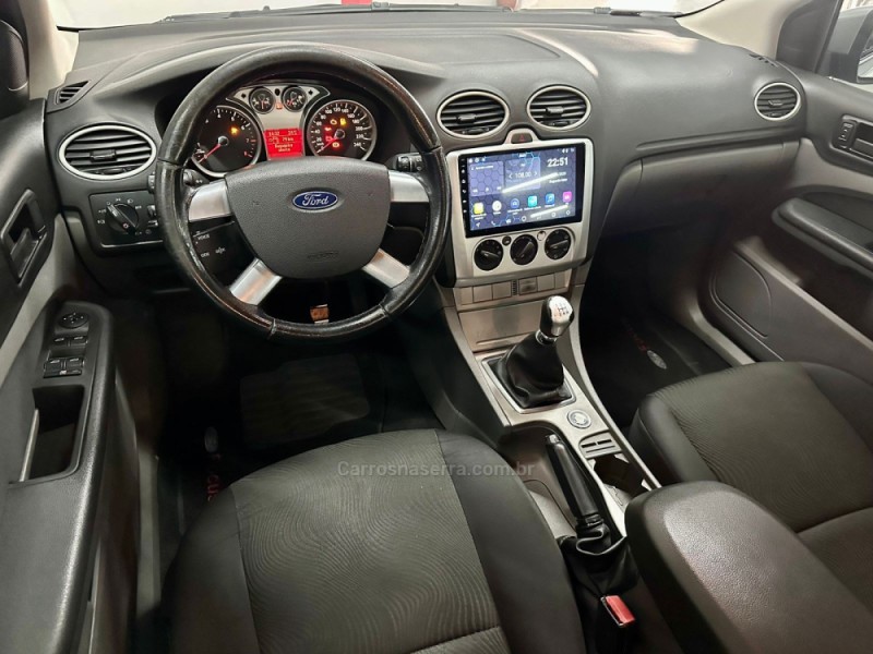 FOCUS 2.0 GLX SEDAN 16V FLEX 4P MANUAL - 2011 - CAXIAS DO SUL