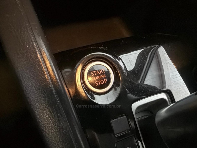 KICKS 1.6 16V FLEX SL 4P XTRONIC - 2018 - NOVO HAMBURGO