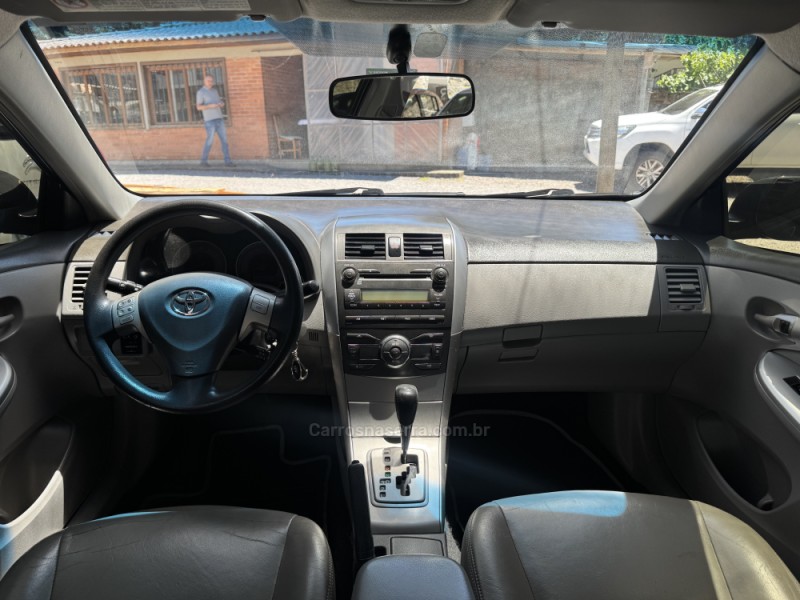 COROLLA 1.8 XEI 16V FLEX 4P AUTOMÁTICO - 2010 - GARIBALDI