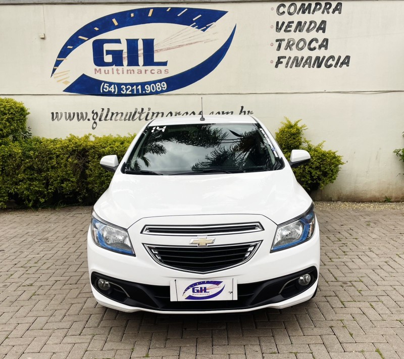 PRISMA 1.4 MPFI LTZ 8V FLEX 4P MANUAL - 2014 - CAXIAS DO SUL
