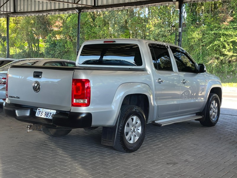 AMAROK 2.0 SE 4X4 CD 16V TURBO INTERCOOLER DIESEL 4P MANUAL - 2013 - CAXIAS DO SUL