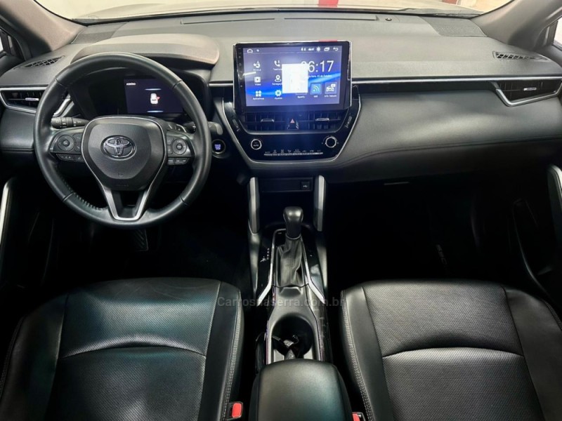 COROLLA 2.0 CROSS XRE 16V FLEX 4P AUTOMÁTICO - 2023 - CAXIAS DO SUL