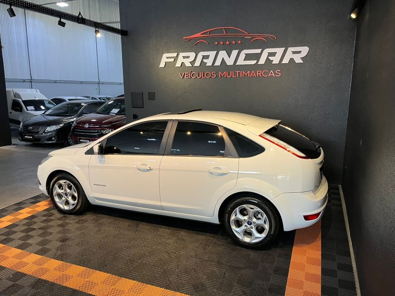 FOCUS 2.0 TITANIUM HATCH 16V FLEX 4P AUTOMÁTICO - 2013 - ANTôNIO PRADO