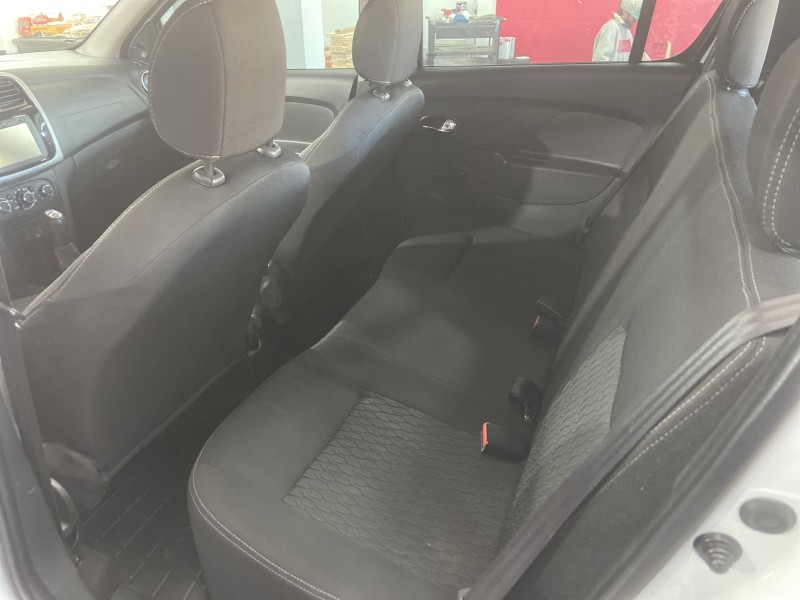 SANDERO 1.6 AUTHENTIQUE 8V FLEX 4P MANUAL - 2018 - CAXIAS DO SUL