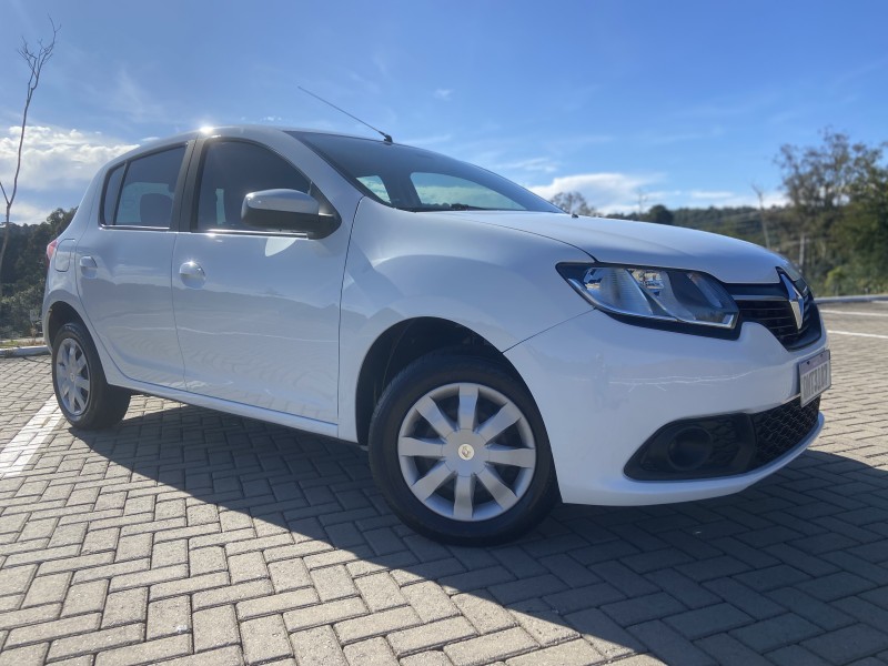 SANDERO 1.6 AUTHENTIQUE 8V FLEX 4P MANUAL - 2018 - CAXIAS DO SUL