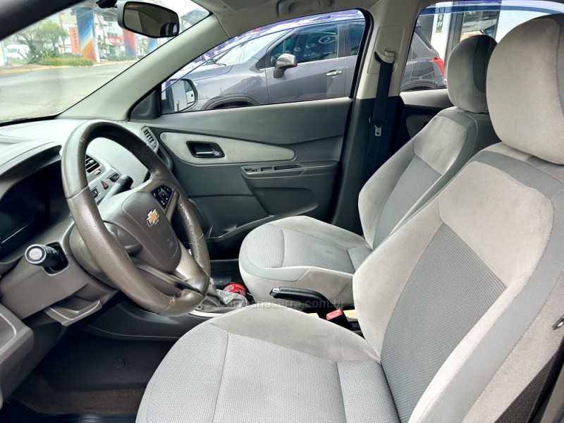 COBALT 1.8 MPFI LTZ 8V FLEX 4P MANUAL - 2015 - NOVO HAMBURGO