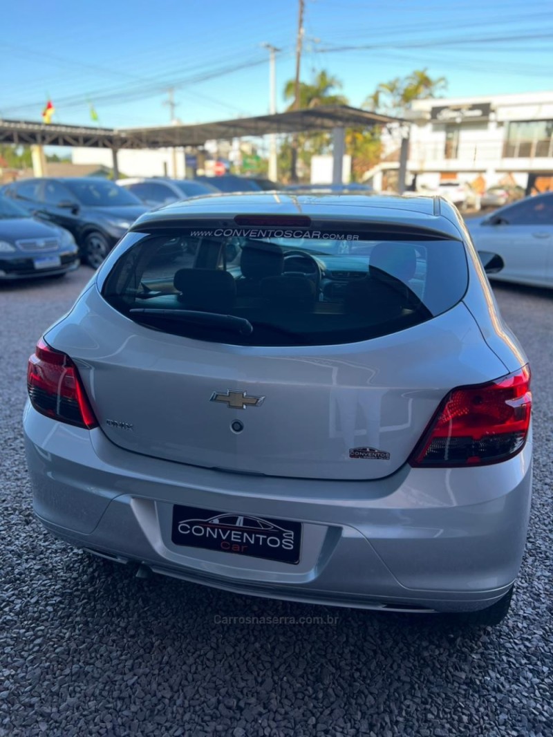 ONIX 1.0 JOY 8V FLEX 4P MANUAL - 2019 - LAJEADO