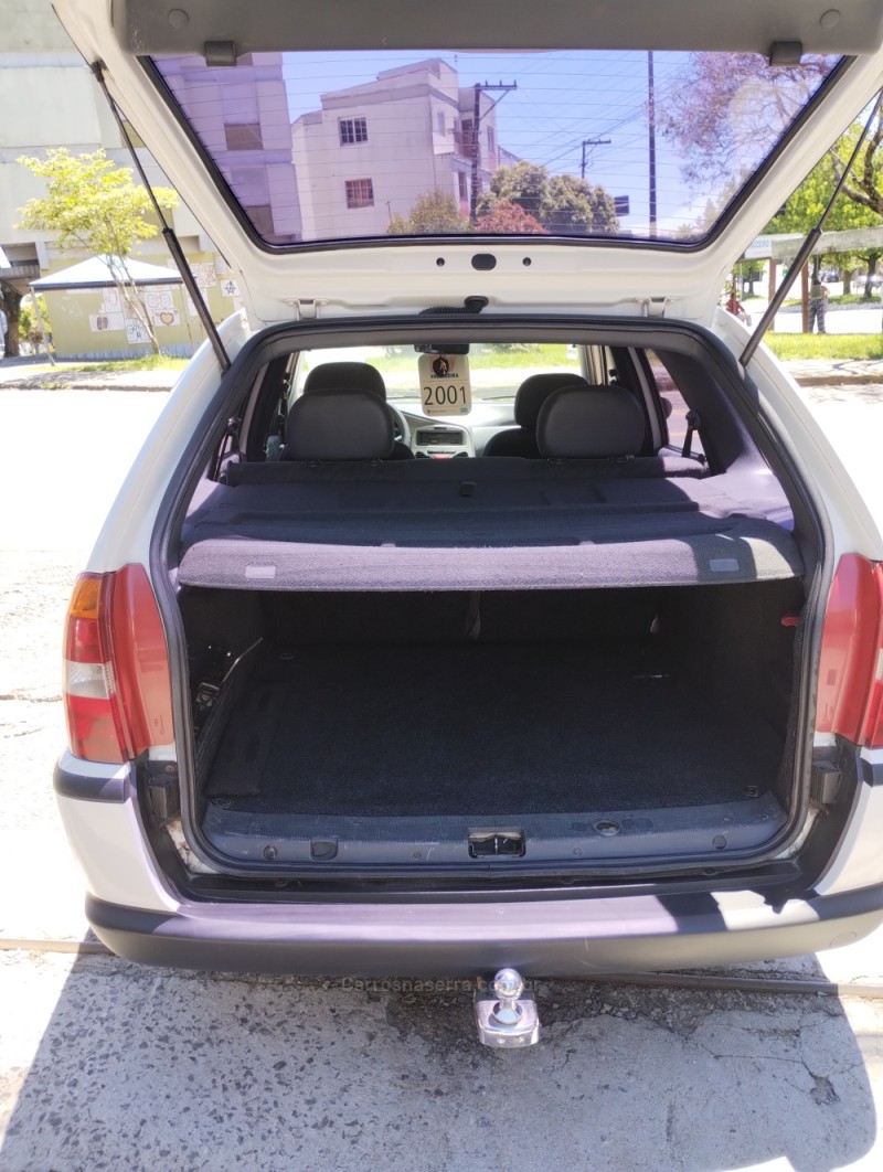 PALIO 1.0 MPI WEEKEND ELX 16V GASOLINA 4P MANUAL - 2001 - CAXIAS DO SUL