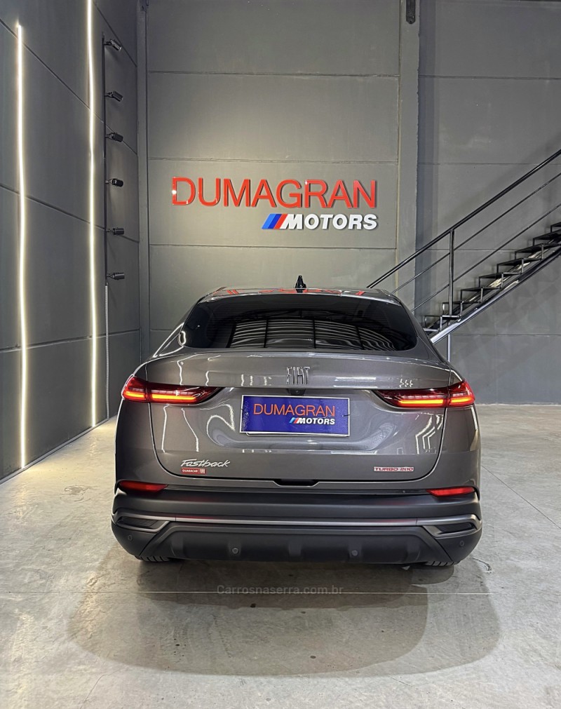 FASTBACK 1.0 200 TURBO FLEX AUTOMÁTICO FLEX AUTOMÁTICO - 2025 - PASSO FUNDO