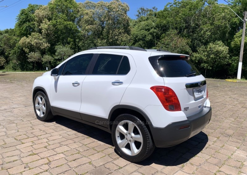 TRACKER 1.8 MPFI LTZ 4X2 16V FLEX 4P AUTOMÁTICO - 2015 - GUAPORé