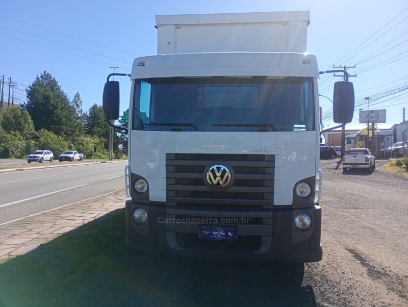 13-180 E CONSTELLATION - 2010 - FARROUPILHA