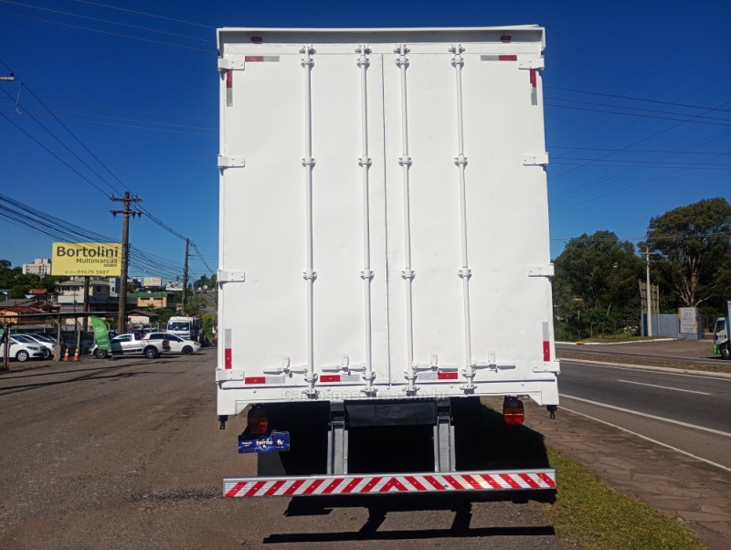 13-180 E CONSTELLATION - 2010 - FARROUPILHA