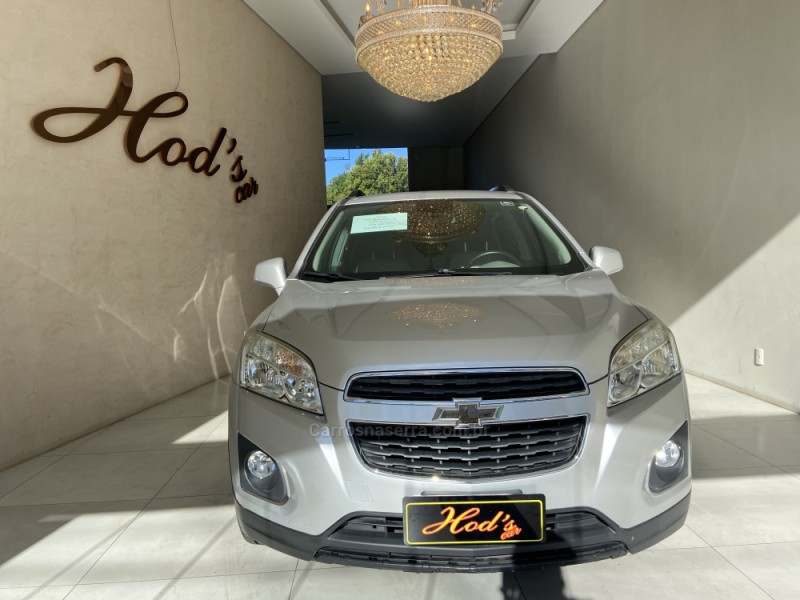 TRACKER 1.8 MPFI LTZ 4X2 16V FLEX 4P AUTOMÁTICO - 2015 - CANELA