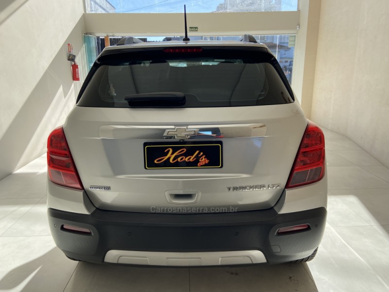 TRACKER 1.8 MPFI LTZ 4X2 16V FLEX 4P AUTOMÁTICO - 2015 - CANELA