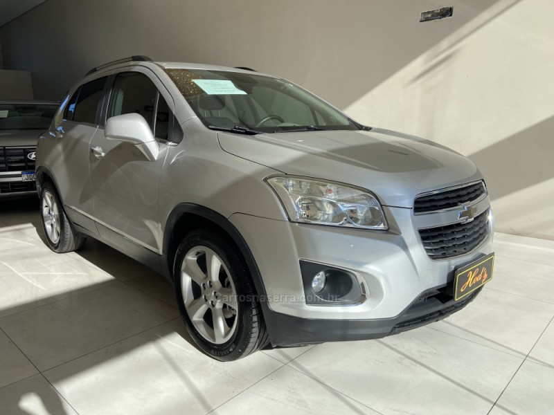 TRACKER 1.8 MPFI LTZ 4X2 16V FLEX 4P AUTOMÁTICO - 2015 - CANELA
